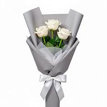 Букет 3 белые розы в Ильинском Раменский район