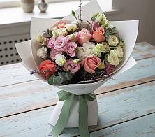 Букет цветов из:  Розы, Лизиантусы и Гвоздики #REPLACE_PRED# Ильинском Раменский район