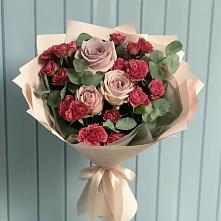 Букет цветов из:  Гвоздики и Розы в Ильинском Раменский район