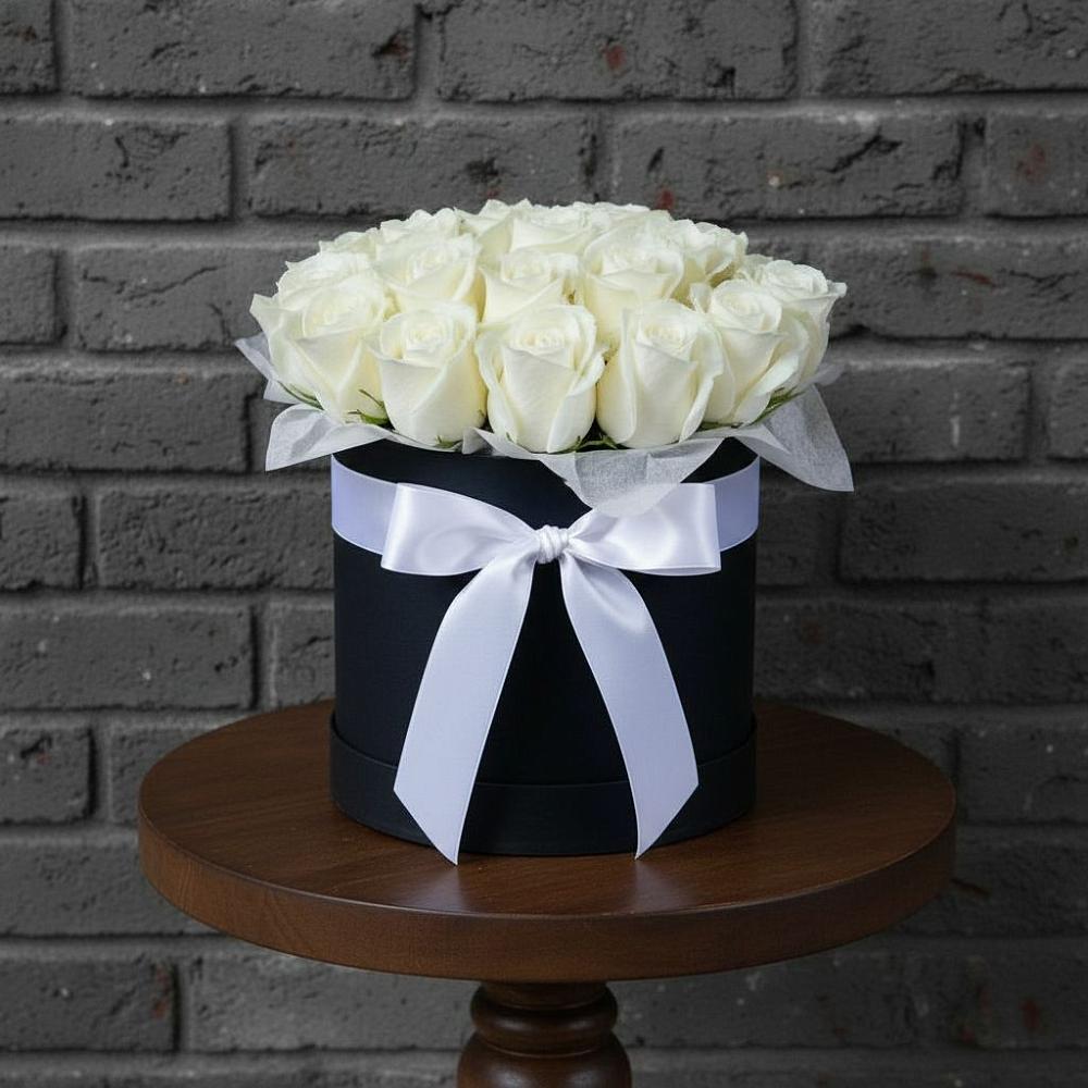 Цветочная композиция из Розы в шляпной коробке в Ильинском Раменский район