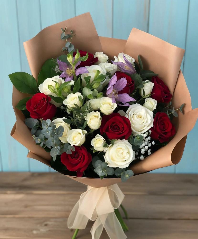 Букет цветов из: Розы и Альстромерии в Ильинском Раменский район
