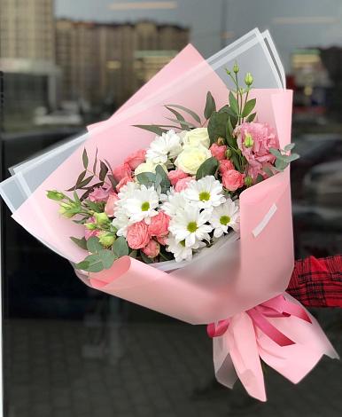 Букет цветов из: Розы, Лизиантусы и Хризантемы в Ильинском Раменский район