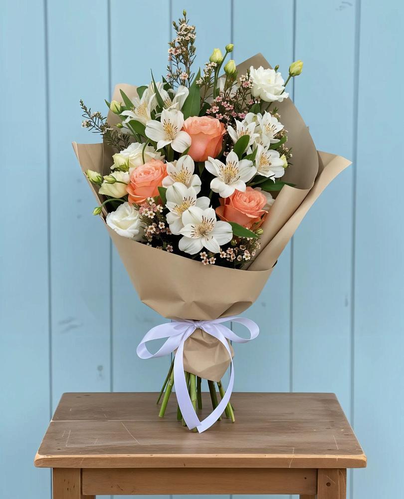 Букет цветов из: Альстромерии, Лизиантусы, Розы и Хризантемы в Ильинском Раменский район