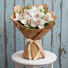 Букет цветов из:  Орхидеи и Розы #REPLACE_PRED# Ильинском Раменский район