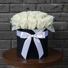 Цветочная композиция из Розы в шляпной коробке в Ильинском Раменский район